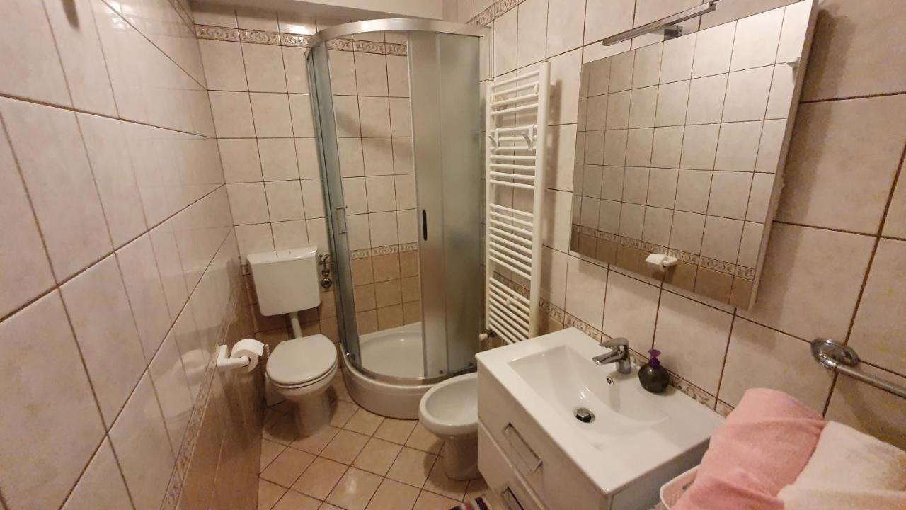 Apartment Nevenka Đảo Krk Ngoại thất bức ảnh